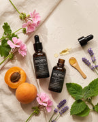 Anti-Aging Face Serum – flat lay